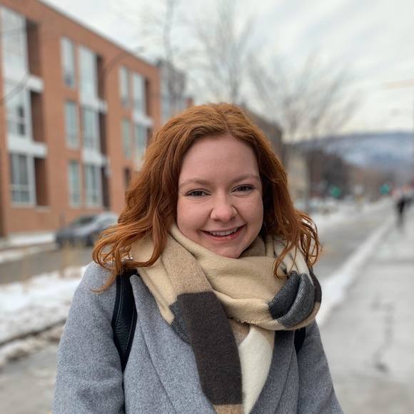 Meet your Posher, Taylor - Picture 1 of 1